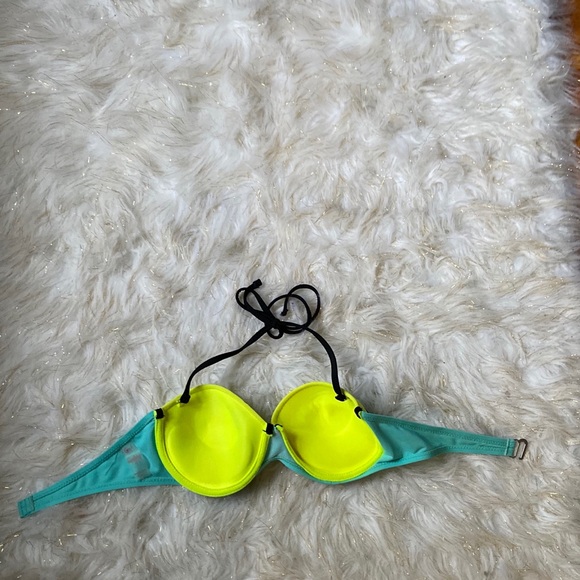 Bikini Top - Picture 3 of 4